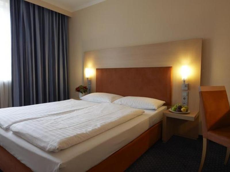 Intercityhotel Штутгарт Экстерьер фото