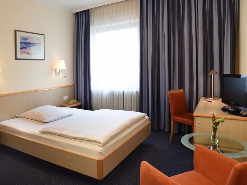 Intercityhotel Штутгарт Экстерьер фото