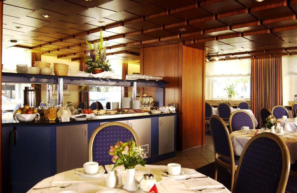 Intercityhotel Штутгарт Экстерьер фото