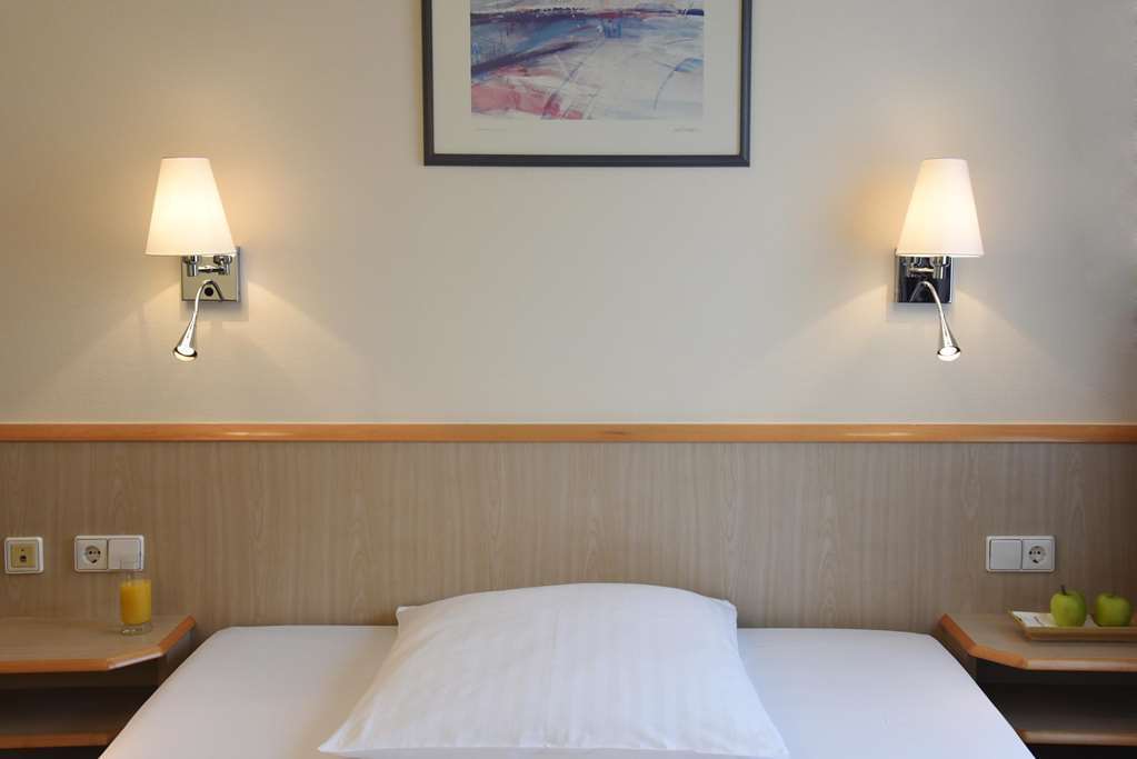Intercityhotel Штутгарт Экстерьер фото