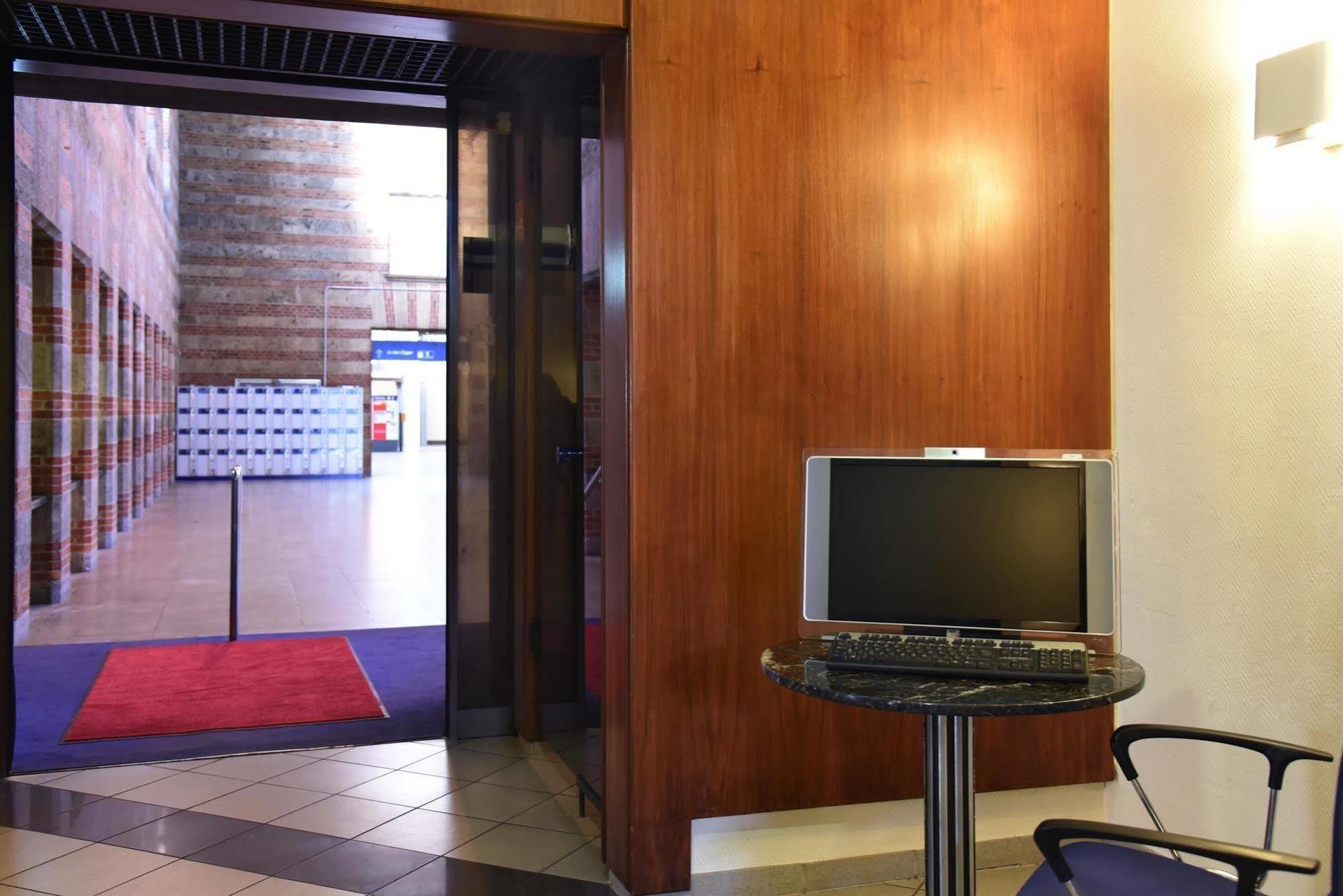 Intercityhotel Штутгарт Экстерьер фото