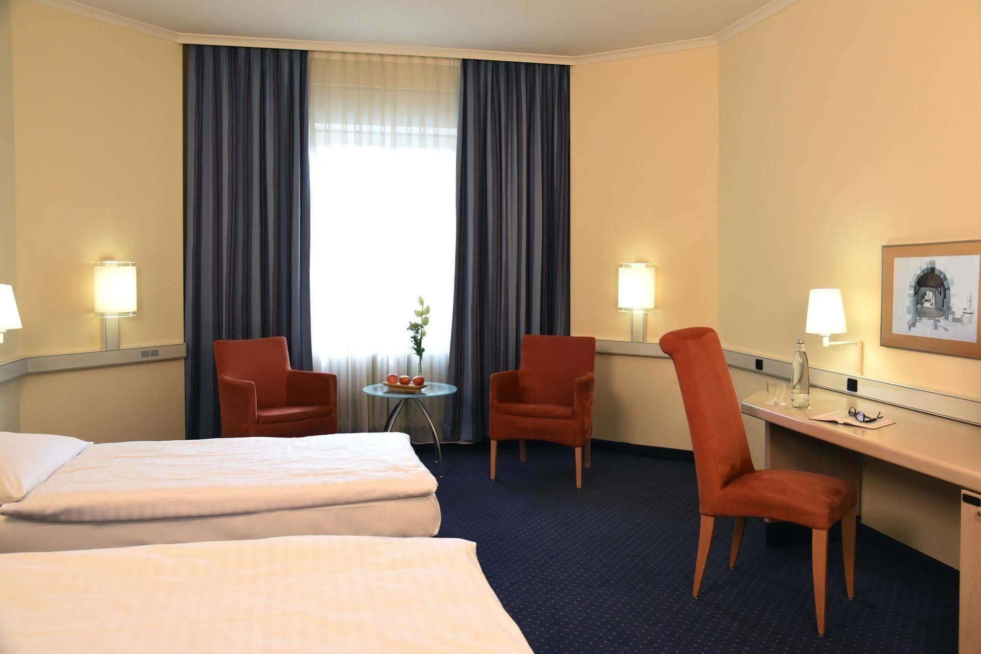 Intercityhotel Штутгарт Экстерьер фото
